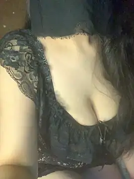 Dahab  online show from April 8, 3:35 pm