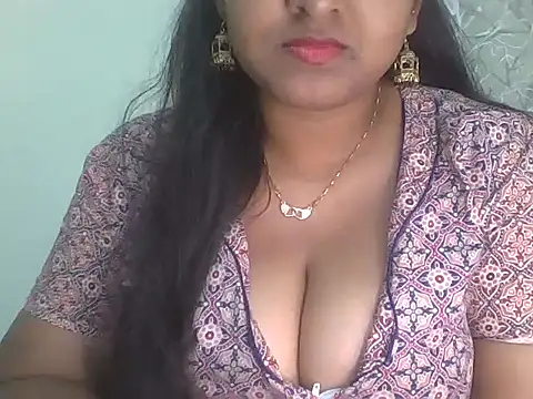 its me Rashmi online show from February 13, 12:38 pm