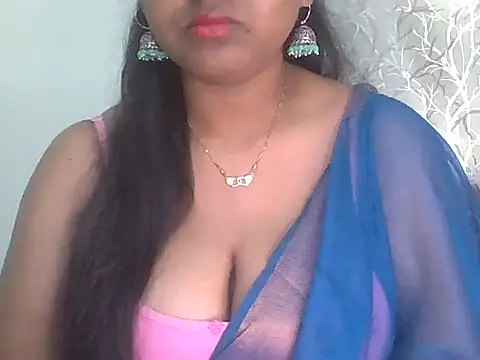 its me Rashmi online show from February 15, 5:08 am