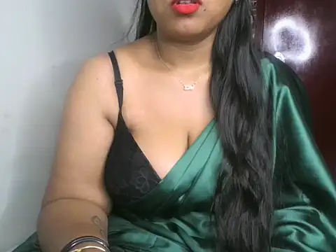 Snapshot of its_me_Rashmi chatting on October 9, 7:42 am its me Rashmi online show from October 9, 7:42 am