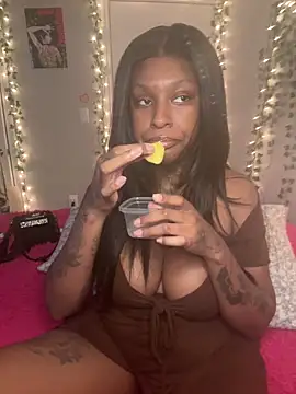 MistiSavannah online show from February 1, 12:47 pm