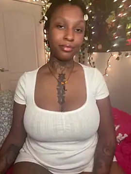 MistiSavannah online show from March 19, 12:43 am