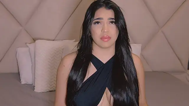 CharlotteeBrownn online show from March 28, 7:20 am