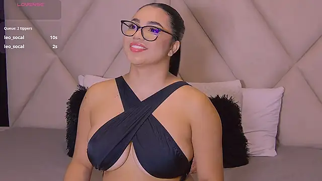 Snapshot of CharlotteeBrownn chatting on September 9, 5:06 am CharlotteeBrownn online show from September 9, 5:06 am