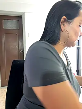 Rouse69  online show from November 11, 6:52 am