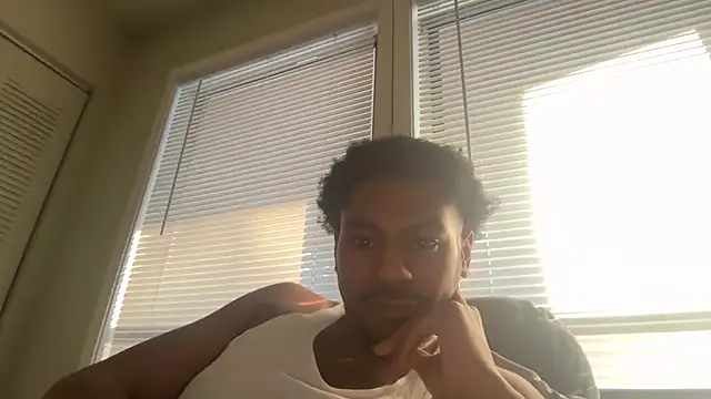 Yungandhungd online show from November 16, 9:30 pm