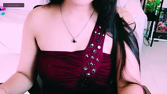My Rose online show from April 26, 12:02 pm