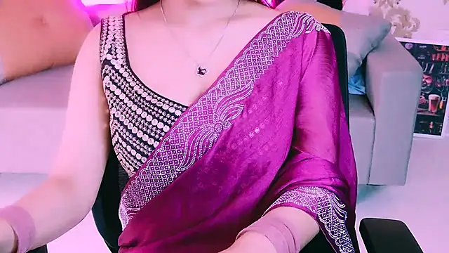 My Rose online show from February 13, 3:12 pm