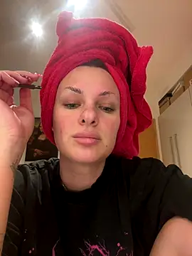 OliviaaFischer online show from December 16, 8:57 pm