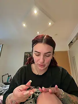 Snapshot of OliviaaFischer chatting on June 1, 12:16 pm OliviaaFischer online show from June 1, 12:16 pm