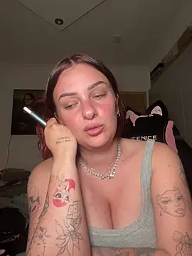 OliviaaFischer online show from June 21, 9:42 pm