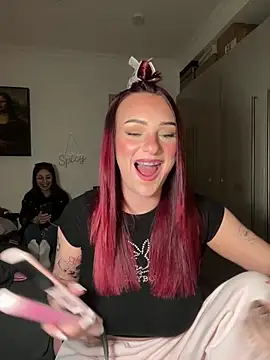 OliviaaFischer online show from March 10, 6:01 pm