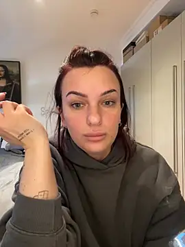 OliviaaFischer online show from March 3, 11:17 am