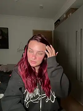 OliviaaFischer online show from March 22, 7:15 pm