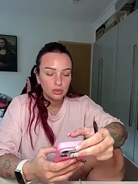 Snapshot of OliviaaFischer chatting on April 19, 2:29 pm OliviaaFischer online show from April 19, 2:29 pm