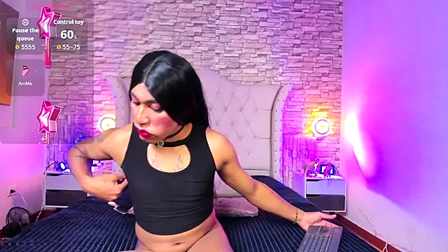 Lucia-Horny24 online show from November 24, 8:09 pm