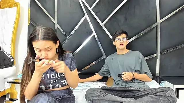 Noa Arez online show from February 6, 5:25 am