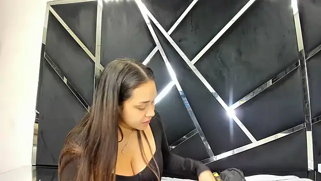 Noa Arez online show from February 4, 6:08 am