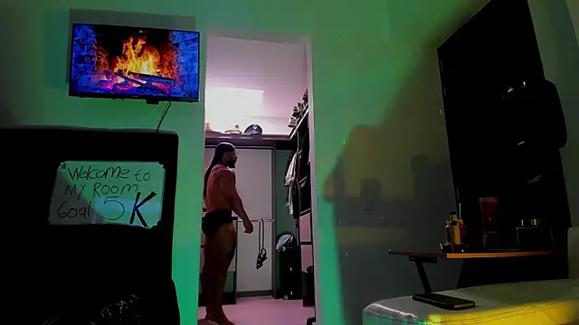 Snapshot of Andrew_Johnnson chatting on September 18, 5:16 pm Andrew Johnnson online show from September 18, 5:16 pm