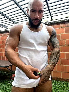 Snapshot of Andrew_Johnnson chatting on October 20, 2:06 pm Andrew Johnnson online show from October 20, 2:06 pm