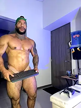 Snapshot of Andrew_Johnnson chatting on November 15, 12:03 am Andrew Johnnson online show from November 15, 12:03 am