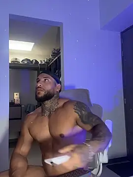 Andrew Johnnson online show from February 17, 6:38 pm