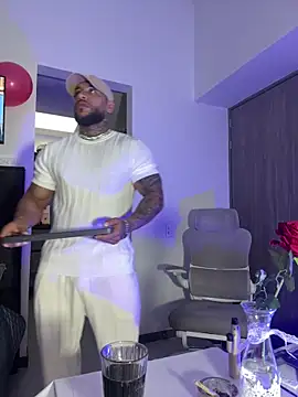 Andrew Johnnson online show from February 14, 7:25 pm