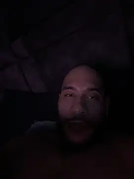 Snapshot of Andrew_Johnnson chatting on October 15, 5:17 am Andrew Johnnson online show from October 15, 5:17 am