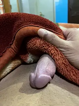 himanshhh03 online show from October 28, 7:13 pm