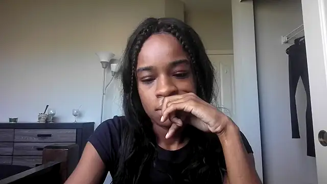 Snapshot of Marlowlovee chatting on September 14, 5:02 pm Marlowlovee online show from September 14, 5:02 pm