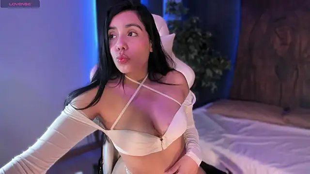 RenataLeclair online show from December 1, 5:14 pm