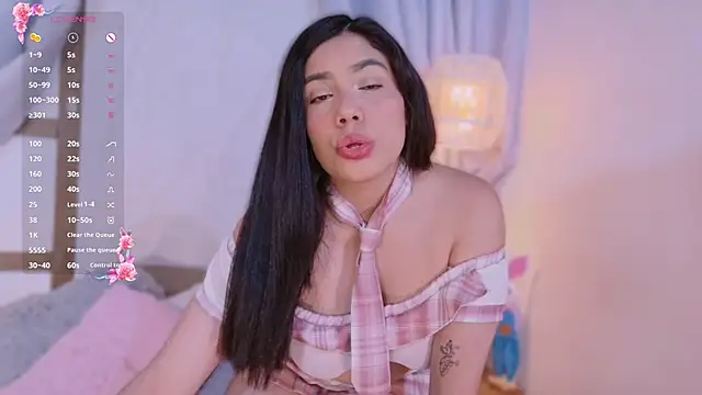 RenataLeclair online show from April 9, 4:46 pm