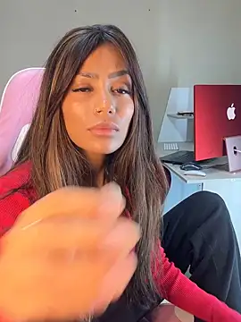 Sarajames online show from November 12, 3:27 pm