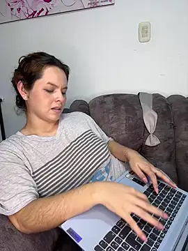miacarrot online show from April 19, 2:34 am