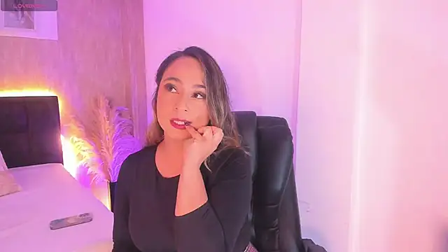 Snapshot of jessica_hotxxx chatting on November 15, 2:10 pm jessica hotxxx online show from November 15, 2:10 pm