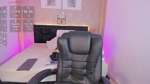 jessica hotxxx online show from March 16, 3:26 pm