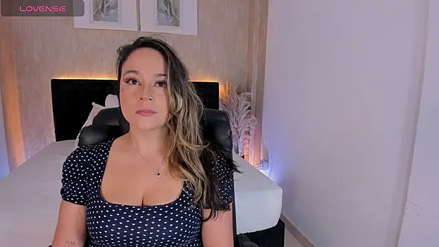 jessica hotxxx online show from December 20, 1:25 pm