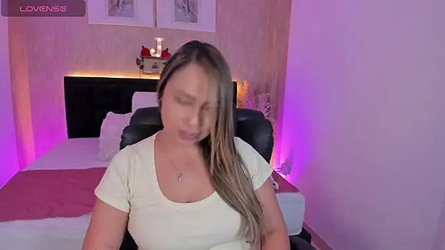 jessica hotxxx online show from March 7, 3:28 pm