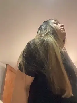 emma hot2006 online show from November 3, 4:10 pm