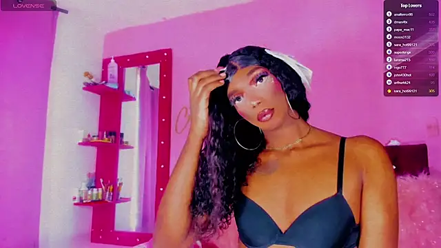 Snapshot of Sara_hot12112 chatting on February 15, 6:18 pm Sara hot12112 online show from February 15, 6:18 pm