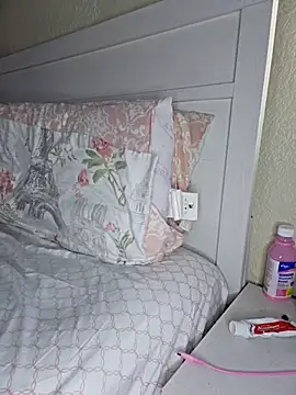 chicaenmascarada online show from September 16, 6:53 pm