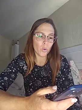 chicaenmascarada online show from September 17, 7:27 pm