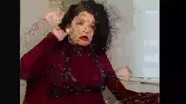 Snapshot of miss_carmila1 chatting on October 8, 10:43 pm miss carmila1 online show from October 8, 10:43 pm