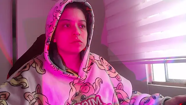 Snapshot of miss_carmila1 chatting on October 26, 10:10 pm miss carmila1 online show from October 26, 10:10 pm