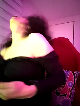 miss carmila1 online show from February 2, 11:04 pm