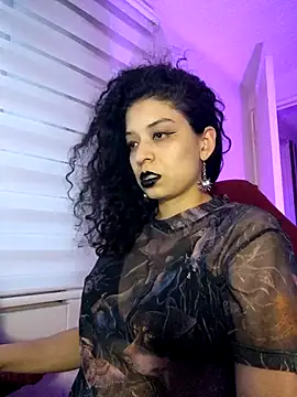 miss carmila1 online show from April 9, 11:11 pm