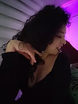 Snapshot of miss_carmila1 chatting on July 12, 12:11 am miss carmila1 online show from July 12, 12:11 am