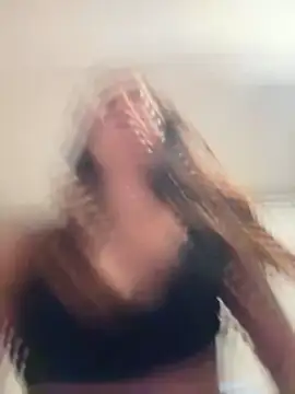 FadaPerigosa online show from April 17, 2:14 am