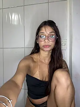 FadaPerigosa online show from July 21, 2:14 am