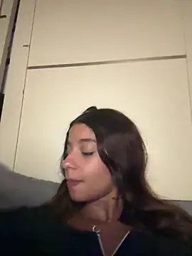 FadaPerigosa online show from March 12, 1:44 am